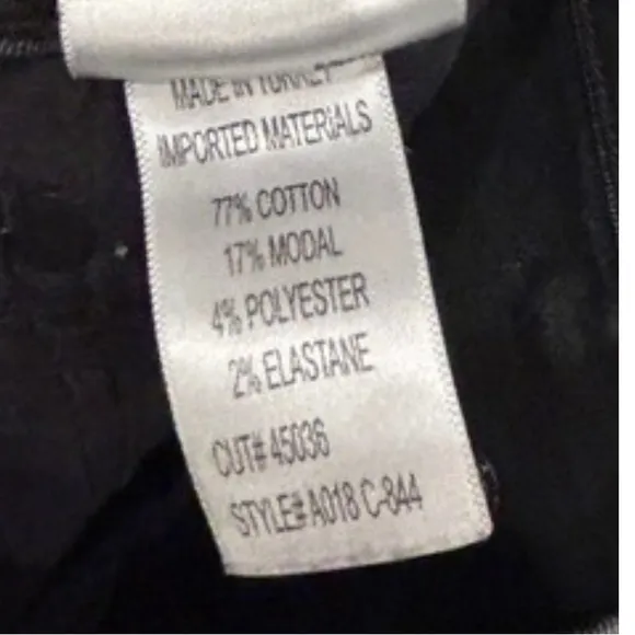 PAIGE Skyline Skinny Jeans | Carson Wash | Size 27