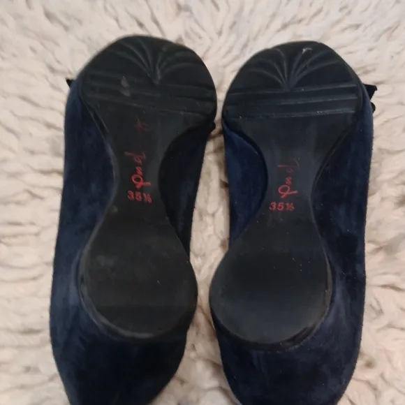 Pas de Rouge leather flats