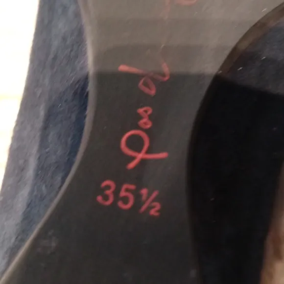 Pas de Rouge leather flats