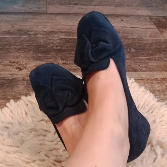 Pas de Rouge leather flats