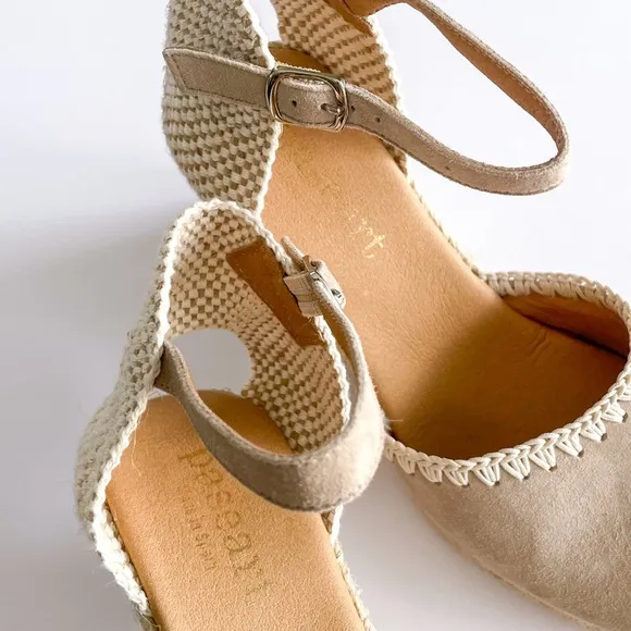 Paseart wedges.