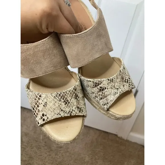 Patricia Green snake print espadrille wedges sz 7