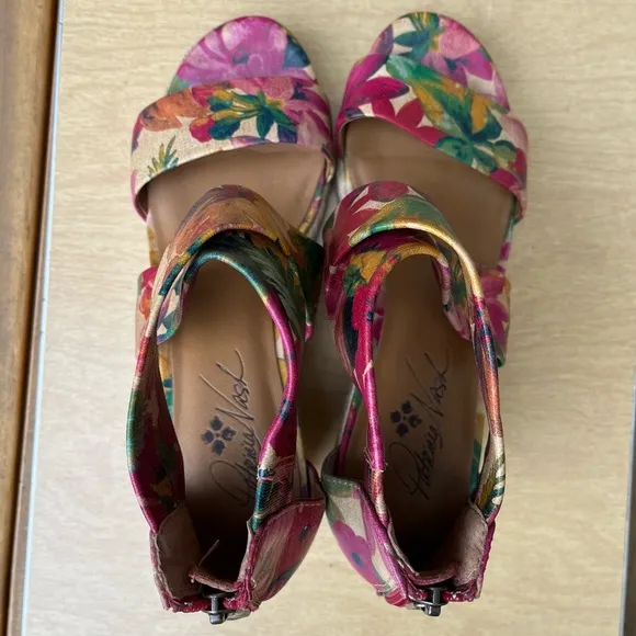 Patricia Nash Rubia Floral Espadrille Sandals In Sz 8
