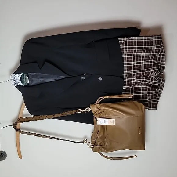 Patrizia Pepe Firenzi Brown and White Plaid Flat Front Shorts with Cuff
