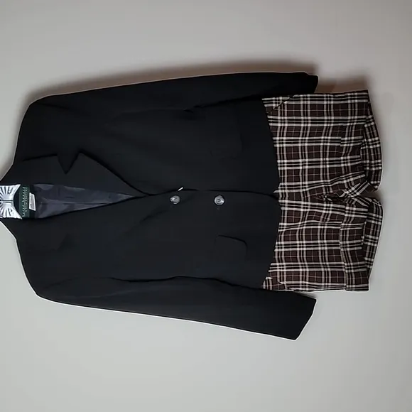 Patrizia Pepe Firenzi Brown and White Plaid Flat Front Shorts with Cuff