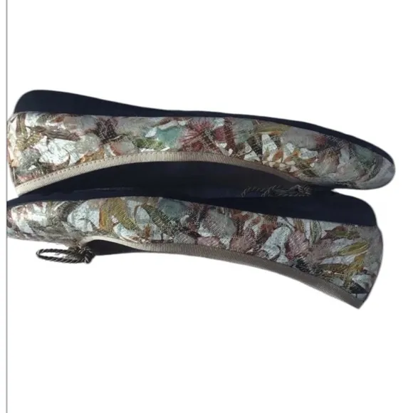 Paul Mayer Attitudes floral leather ballet flats multicolor Size 6