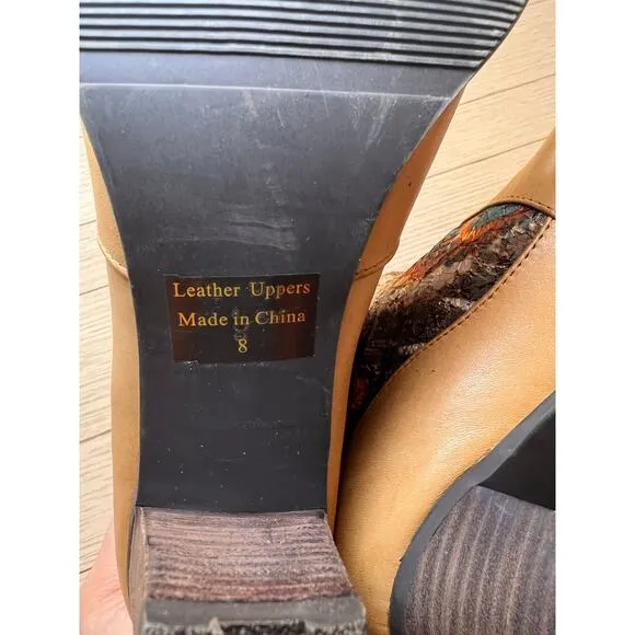 Peacock‎ ladies western style 3” heeled boots. Fabric and leather uppers. Sz 8