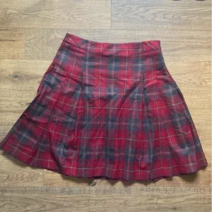 Pendleton Authentic Wool Plaid Pleated Red Mid Thigh Skirt