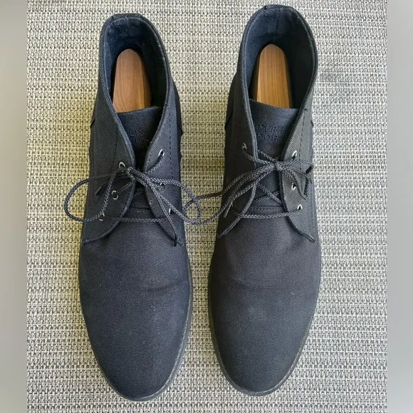 Perry Ellis Portfolio Men’s Canvas Dress Shoes
