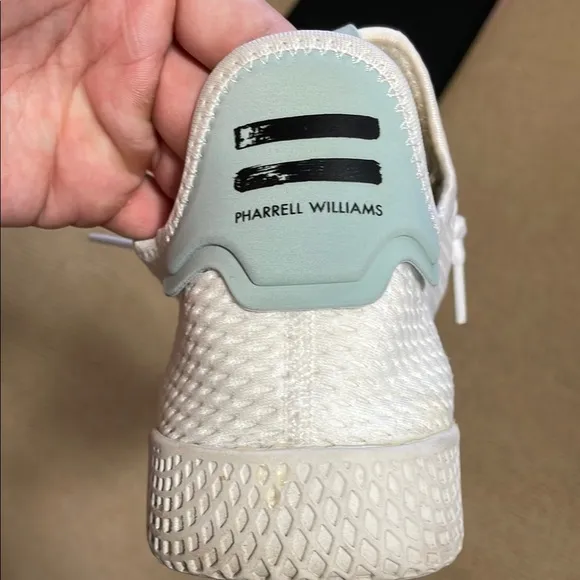 PHARRELL WILLIAMS HUMAN RACE
