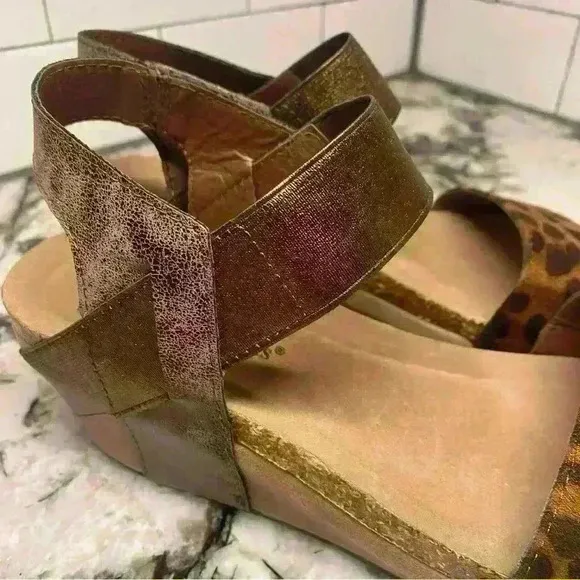 Pierre Dumas Chantel Leopard Cheetah Brown and Beige Wedges