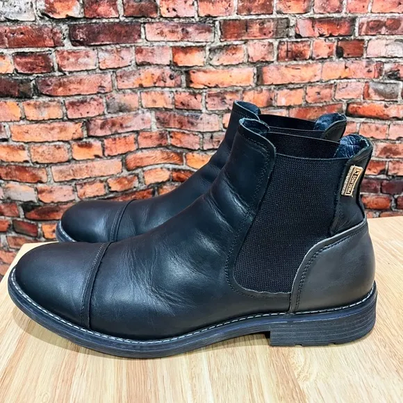 Pikolinos York Men’s Ankle Boots Black Leather Flat Round Toe Classic Workwear