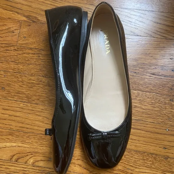 Prada black leather ballerina flats