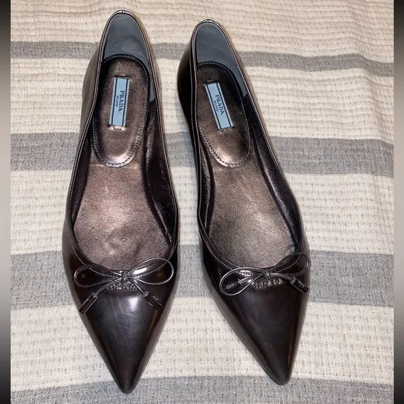 Prada Flats In Grey Silverish Patent Leather