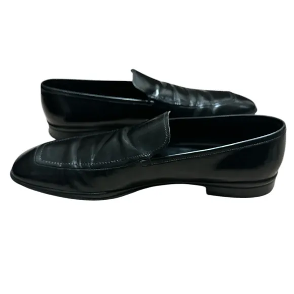 Prada men’s slip on leather shoes size 10