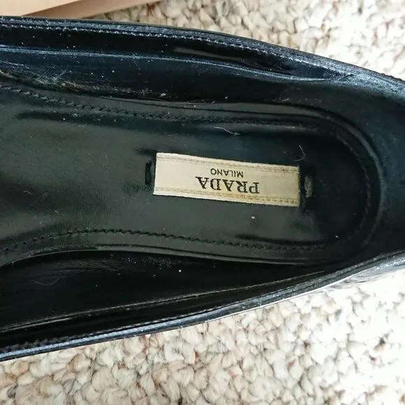 Prada Vernice Soft Patent Flats in Black/Nude size 36.5