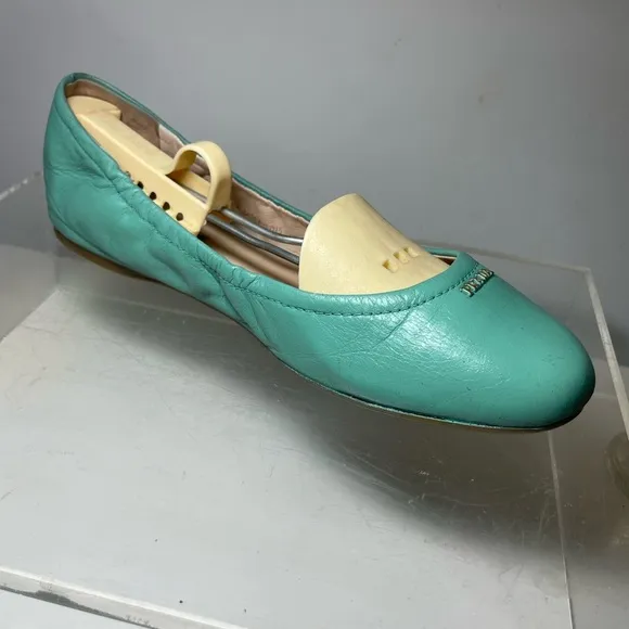 PRADA women flats leather sz 38