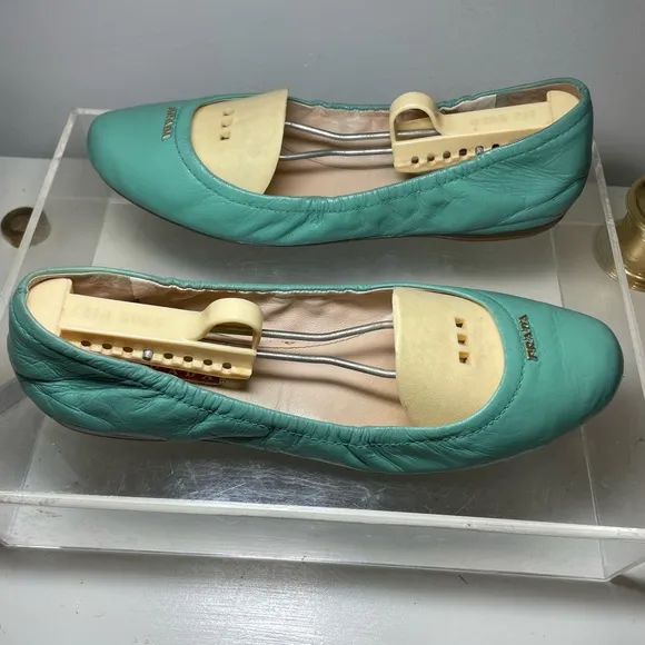 PRADA women flats leather sz 38