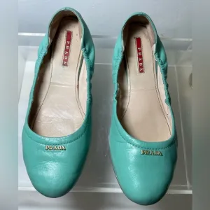 PRADA women flats leather sz 38