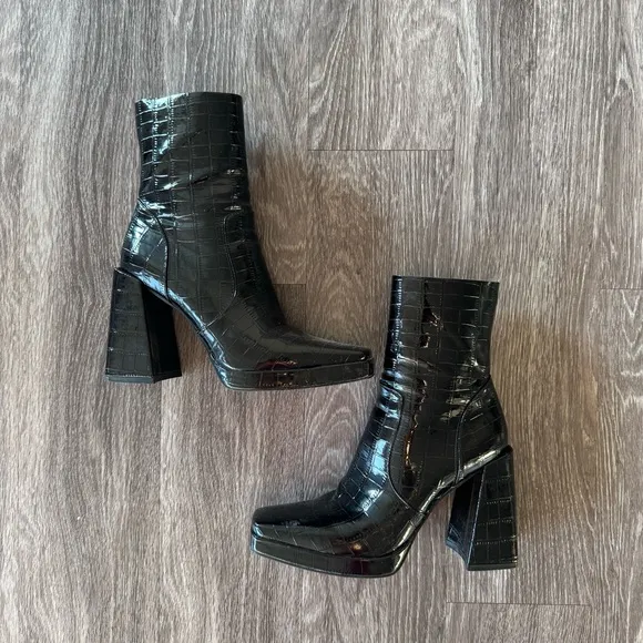 Princess Polly Black Shiny Croc Heeled Boots