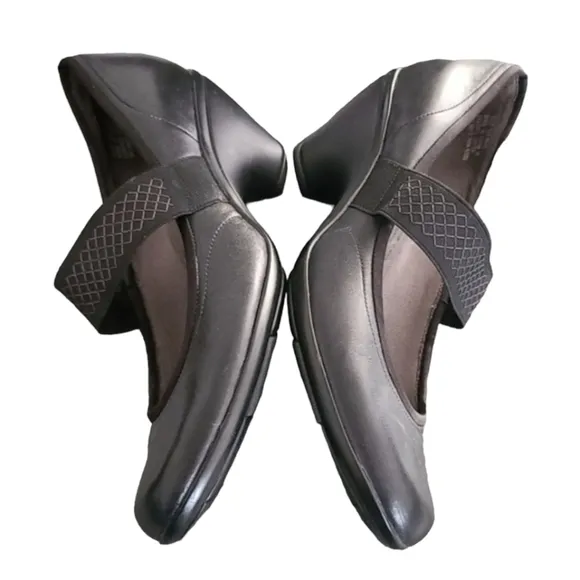 Privo Clarks Broom Mary Jane Wedge Heels 9.5 Black Leather Comfort Shoes