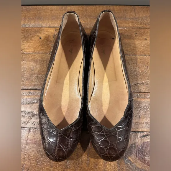 Ralph Lauren Brown Croc Embossed Leather Flats size 5 1/2 B-Box &amp; felt s…