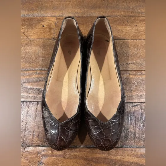 Ralph Lauren Brown Croc Embossed Leather Flats size 5 1/2 B-Box &amp; felt s…