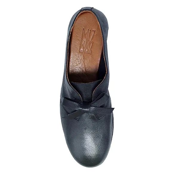 Rare! NIB Miz Mooz New York Black Leather Empire Loafer Flats 42 11