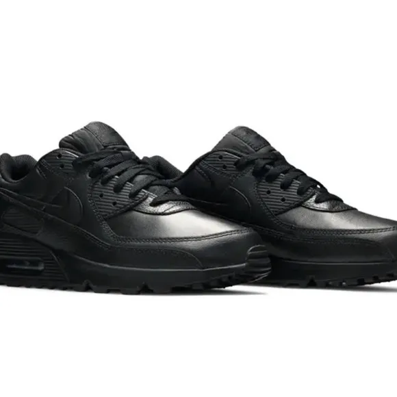 Rare Nike Men's Air Max 90 Triple Black Leather Sneakers