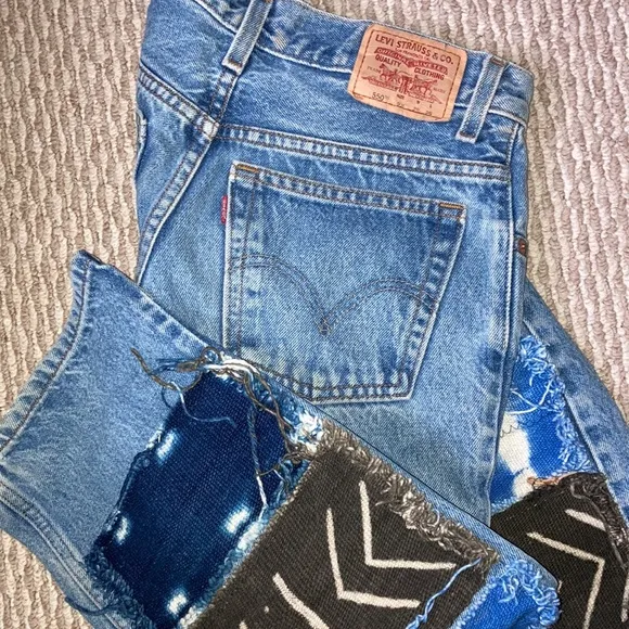 RE-Worked VTG 550 sz 28 crop Patchwork Levi's Reworked Upcycled textural patches