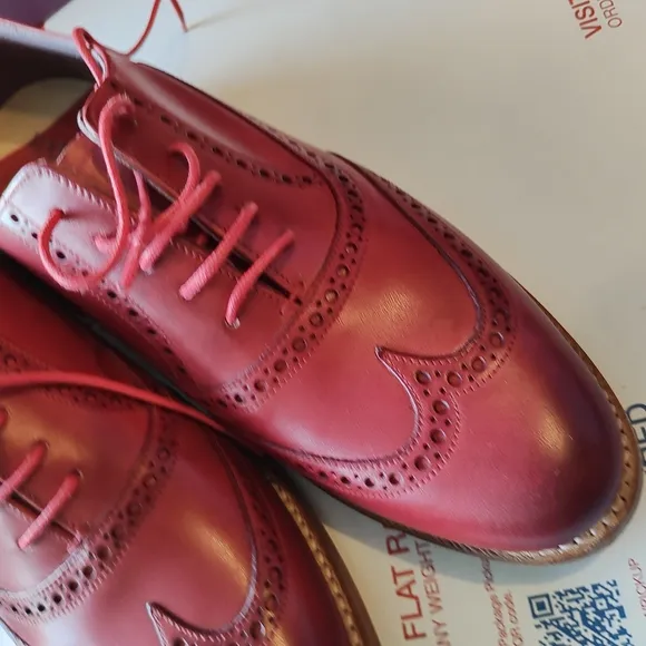 Red Leather Oxford Shoes with Brogue Detailing