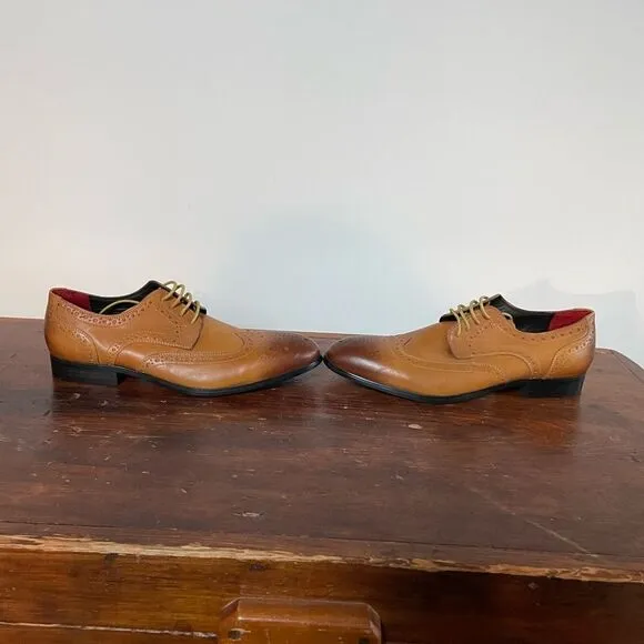 Red Saks Fifth Avenue Mens Preston Leather Shoes 9.5