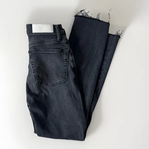 RE/DONE Originals High Rise Ankle Crop Jeans Faded Black 25 Raw Hem Button Fly