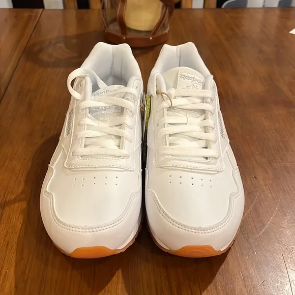 Reebok CL Harman Run leather shoes sneakers new CM9940 Women’s Size 9.5 white