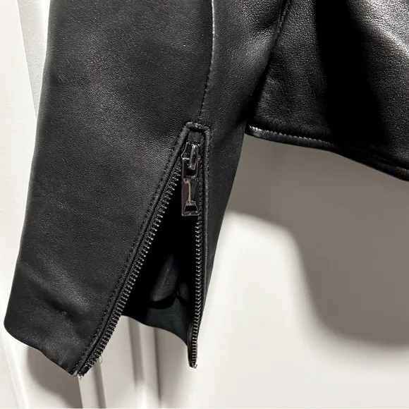 Reiss - Thea Collarless Leather Jacket, Black, US 4