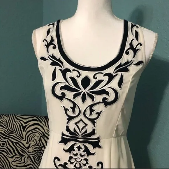 𝅺REVOLVE Tularosa Orphelia Black Applique Maxi Dress