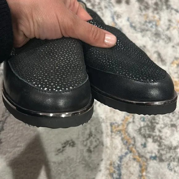 Ron White Niki Water Resistant Loafer women size 38