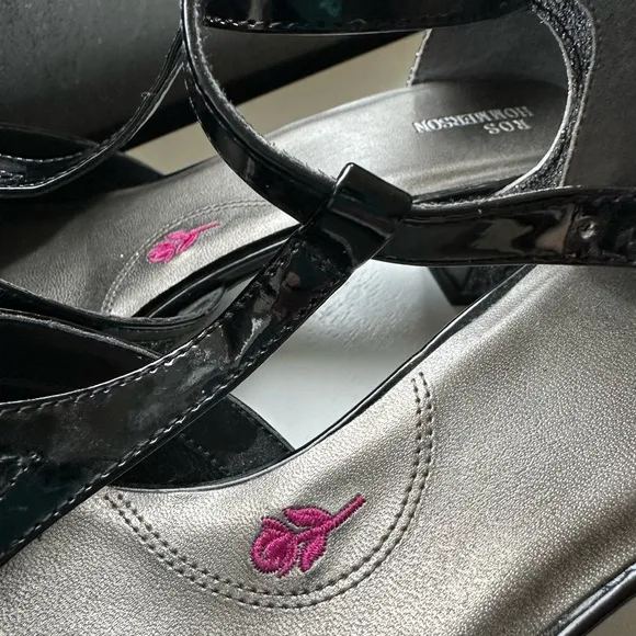 Ros Hommerson Black and Silver T-Strap Heidi Heels  Like New 10.5W