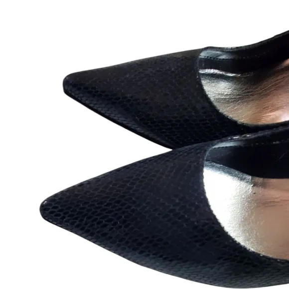 Ros Hommerson Roxy Pump Black Snake Leather Shoes. Size 9.5M.