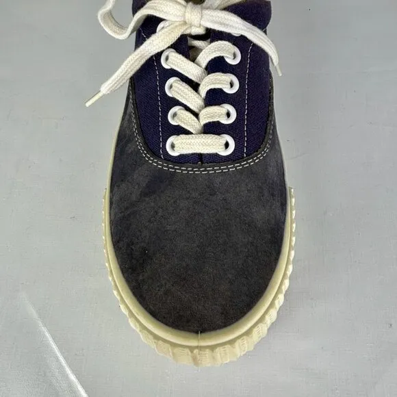 SALE! Flyers Center Hi &quot;Charlie&quot; Vintage Sneakers Men's Size 9.5