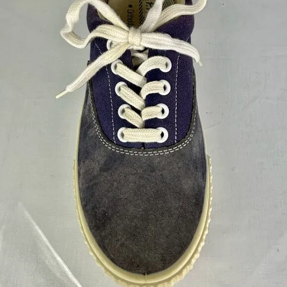 SALE! Flyers Center Hi &quot;Charlie&quot; Vintage Sneakers Men's Size 9.5