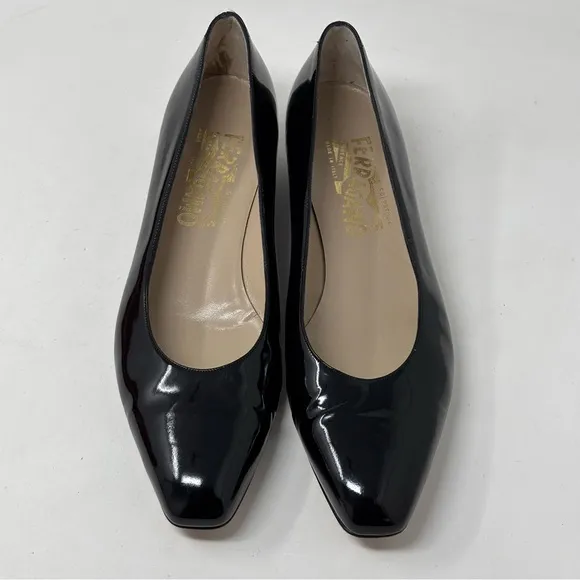Salvatore Ferragamo Black Patent Leather Globe Flats Size 8AA
