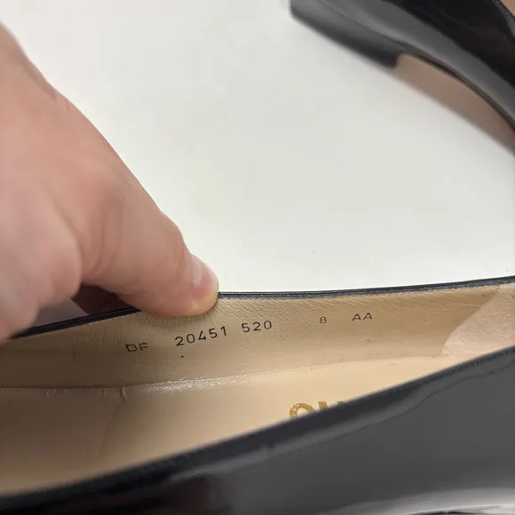 Salvatore Ferragamo Black Patent Leather Globe Flats Size 8AA