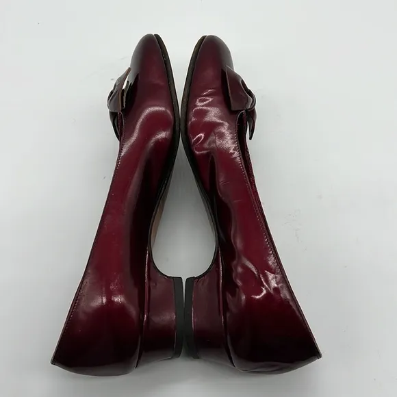 Salvatore Ferragamo Boutique Ruby Red Patent Leather Flats with Bows Size 6