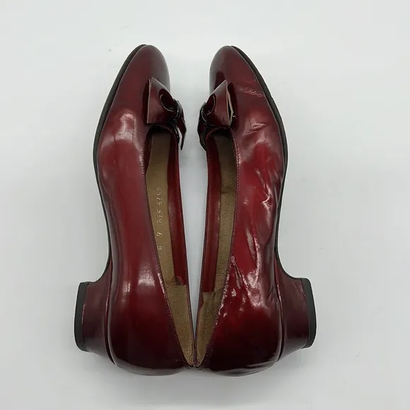 Salvatore Ferragamo Boutique Ruby Red Patent Leather Flats with Bows Size 6