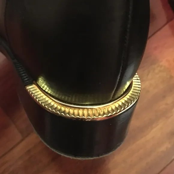 Salvatore Ferragamo Classic Black Leather boot