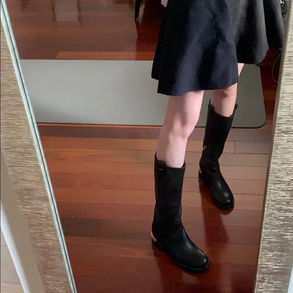 Salvatore Ferragamo Classic Black Leather boot