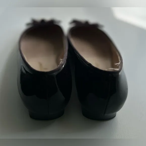 Salvatore Ferragamo Flats. Size 9