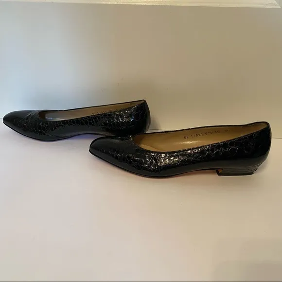 SALVATORE FERRAGAMO HEELS SHOES BLACK LEATHER TEXTURED CROC LOOK SIZE 10 AA