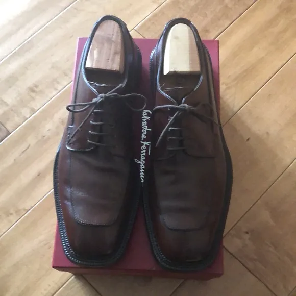 Salvatore Ferragamo Lace-up
